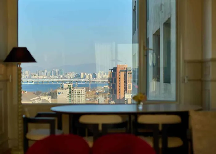 Ban Apartament